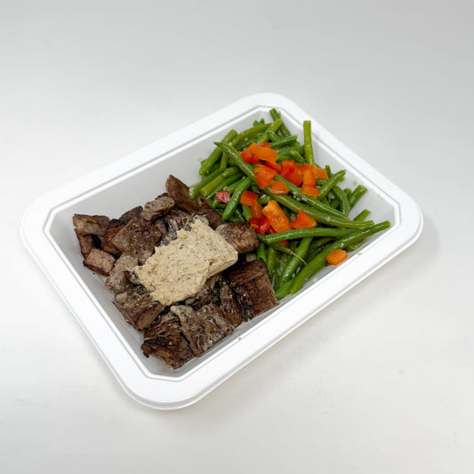 Peppercorn-Cream Steak with Green Beans